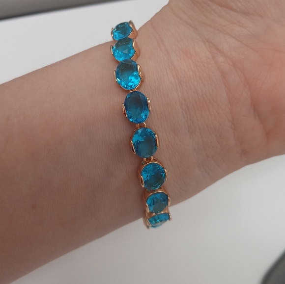 New Shimmering Vivid Blue Stone 18k Rose Goldplated 7" Bracelet Pretty Bird - Picture 6 of 6